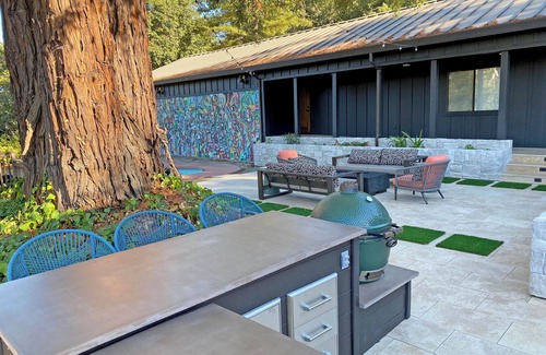 Calistoga House | Entertainer's Home With Chef's Kitchen Overlooking Napa Valley