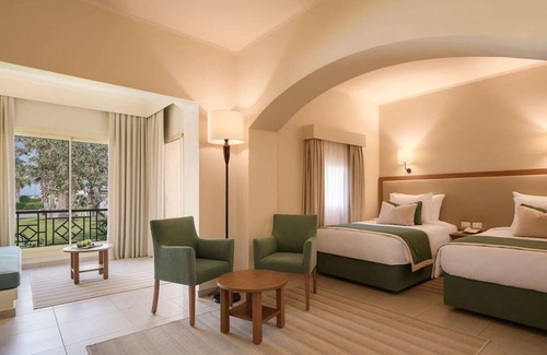Sharm El Sheikh Resort | Entertainment, Spa Days & Beach Vibes All in One Place l All-Inclusive Getaway