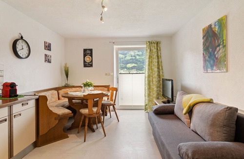 Helfenstein Apartment | Enticing Apartment in Hart im Zillertal near Ski Area