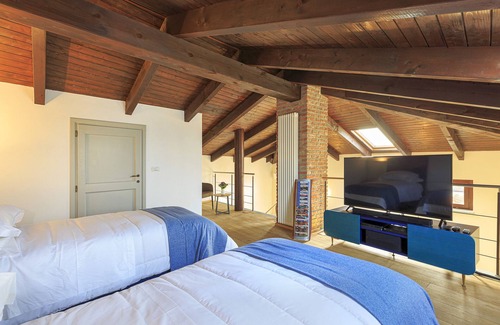 Gabiano Villa | Enticing villa with pool and lovely views over the vineyards - Villa Teresa