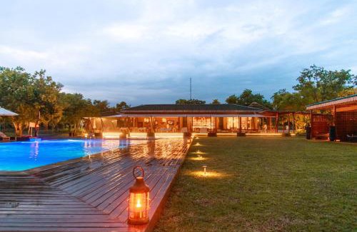 Bujenje Hotel | Entikko Safari Lodge