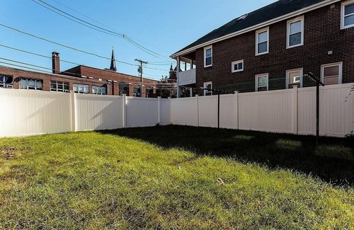 Nonantum House | Entire 1BR in Newton AC Parking Walk to Shops