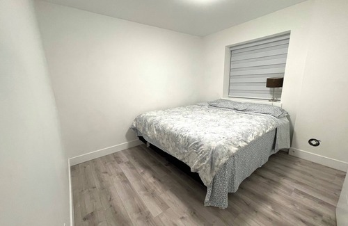 Fleetwood House | Entire 2 bedrooms basement suite in Surrey fleetwood
