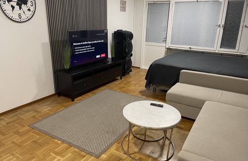 Rosengard Apartment | Entire 2 Rooms Apartment Malmö