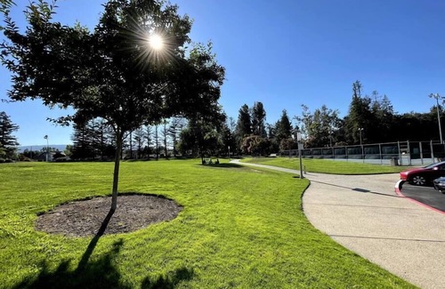 Sunnyvale West Apartment | Entire 2BR Apt w/AC/Laundry/EV in Quiet Sunnyvale