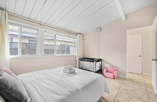 Palo Alto Apartment | Entire 3br House with Playground Tent