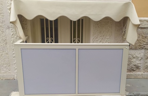 Municipio 4 Apartment | Entire Apartment | Free Wifi | Marine style furnishings