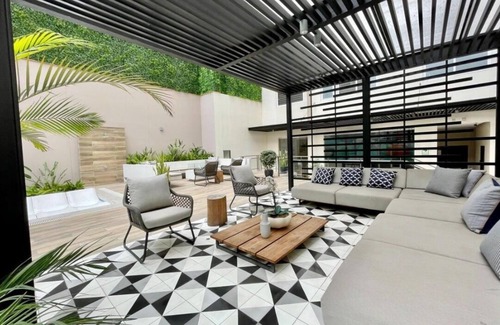 Armendariz Apartment | Entire apartment in front of the sea in Miraflores Tourist and 5 minutes from everything!
