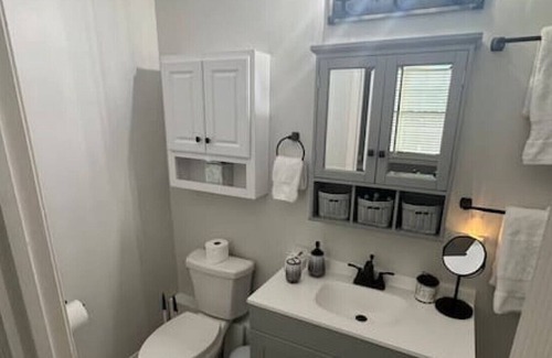 Paducah Apartment | Entire Apartment with King Bed