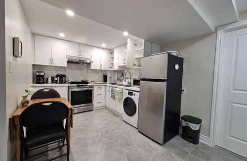 Richmond Hill Apartment | Entire Basement Suite | Private Access | Clean, Comfortable, and Convenient