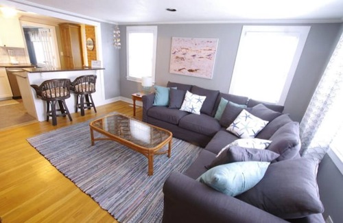 Westerly House | Entire cottage - Westerly quiet, beaches, downtown
