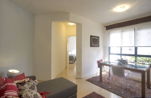 Vila Andrade Apartment | Entire flat decorated with service. Garage . Morumbi / Panamby Wifi TV