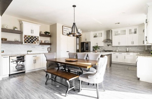 Glendale House | Entire Home by Westgate