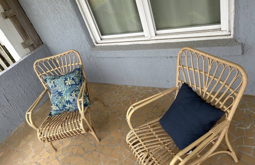 Topsail Beach House | Entire Home! Easy Walk to Beach & Gorgeous Sound View