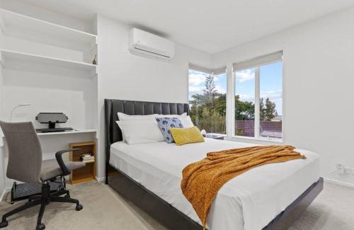 Hillsborough Villa | Entire home in Central Auckland