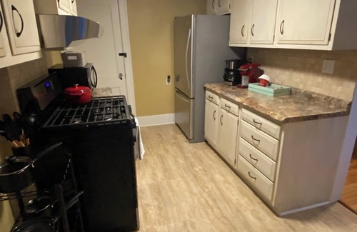 North East Apartment | Entire home in North East, Pennsylvania