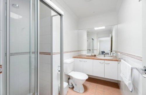 Southport Villa | Entire home in Southport Parade Southport