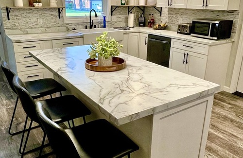 Soldotna House | Entire home remodeled & 1 mile to Kenai River & 1/2 block to Peninsula Hospital