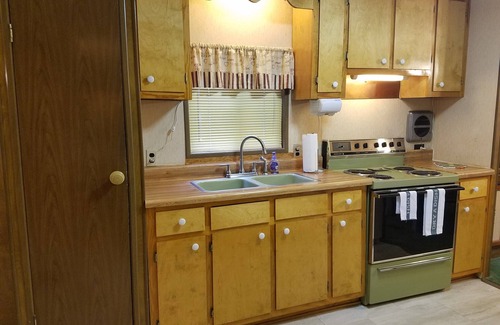 Martinez House | Entire Home - Retro-style near I-20: City Access, Country Feel