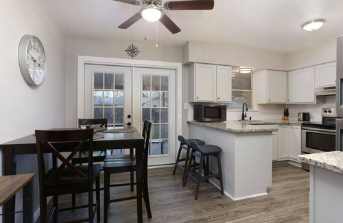 Universal City House | Entire Home! San Antonio/Universal City (Near Randolph AFB-JBSA)