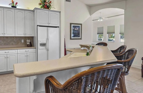 Fort Myers House | Entire home with pool, spa and game room on saltwater canal in Cape Coral, FL!