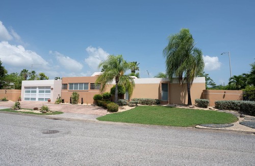 Cerrillos House | Entire house at gated comunity in Ponce Puerto Rico! Has gas power generator!