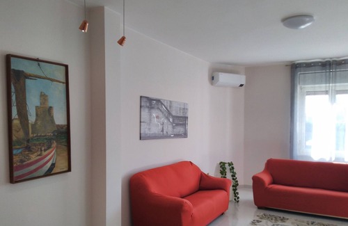Termoli House | Entire house in the central area 250 meters from the sea