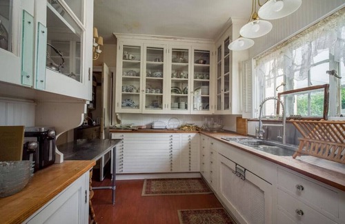 Ripley House | Entire Mansion · The Hamilton Mansion with Extraordinary Spaces