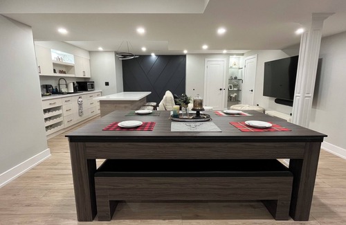 Aurora House | Entire Modern Basement Apartment Hosted in Aurora