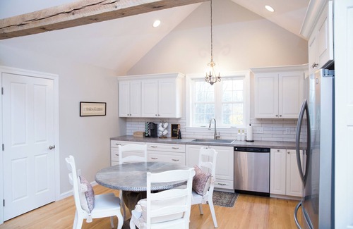 Selinsgrove Apartment | Entire private guesthouse in Winfield, PA, near Bucknell and Susquehannan
