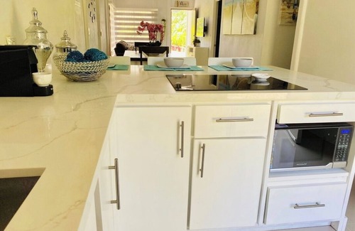Uvita House | Entire Residential Home in Uvita- 8min from the Beach