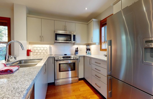 Blackcomb House | Entire townhome in Whistler, BC