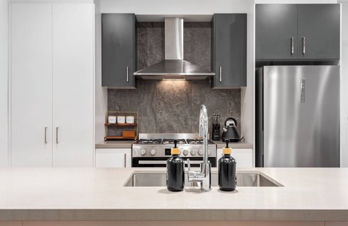 Portarlington House | Entire townhouse with living and views of You Yangs and Bay up stairs.