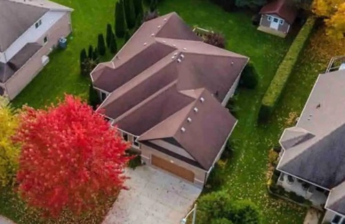 Port Elgin House | Entire Vacation Home with 5 Bedrooms & 3 Bathrooms