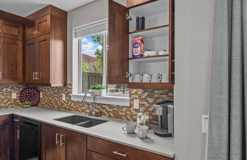 Moab House | Entrada at Moab 421 | Townies | Pool/Spa | Garage | Same Day Booking