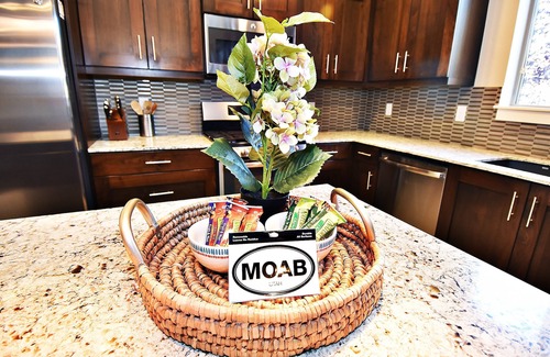 Moab House | Entrada at Moab 428 and 432 | Townies | Pool/Spa | Garage | Same Day Booking