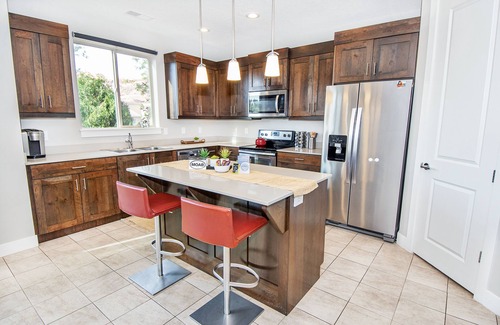 Moab House | Entrada at Moab 624 |Townies, Pool, Spa, Garage, Same Day Booking