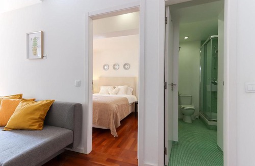 Falca Apartment | Entrecampos Terrace by Homing