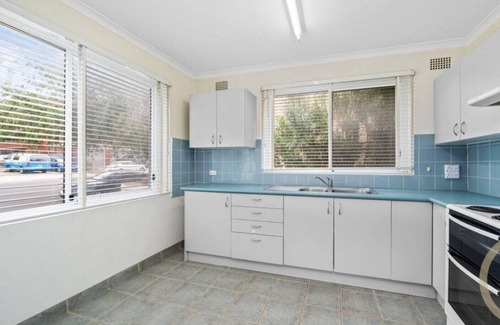 Randwick Apartment | Entry-level, Spacious Oasis