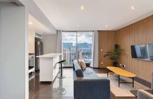 San Diego Apartment | |EP| Cozy Apt in El Poblado w/Balcony, Pool