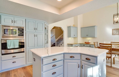 Sandy House | Epic Sandy Home w/ Heated Pool & Mountain Views!