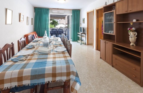 Daimuz House | EPOCA - Apartment with shared pool in Playa de Daimuz.