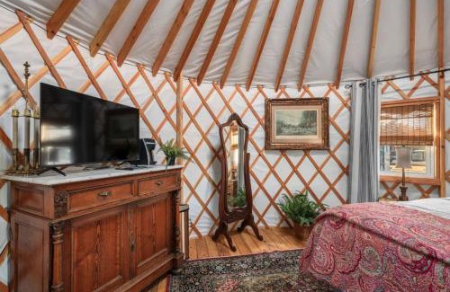 Woodway Other | Equestrian Elegance - Unit #8