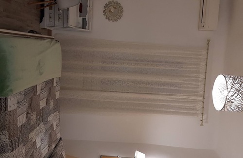 La Spezia Historic Centre Apartment | Equipped apartment, with 43 "TV and Netflix, 2 minutes from the station,