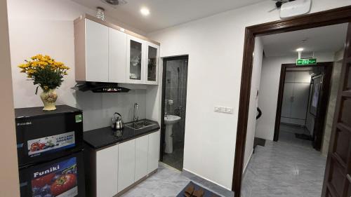 Cong Vi Apartment | Era Apartment Doi Can エラ 格安賃貸アパート