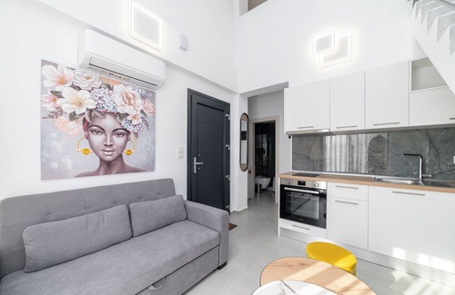 Pangaio Villa | Erato - Two Bedroom Loft With Pool Access