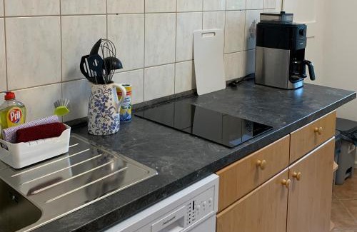 Daberstedt Apartment | Erdgeschoss-Wohnung mit 2 Schlafzimmern, Balkon und Parkplatz