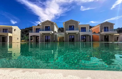 Erikousa Island Apartment | Erikousa Palace Studio 9