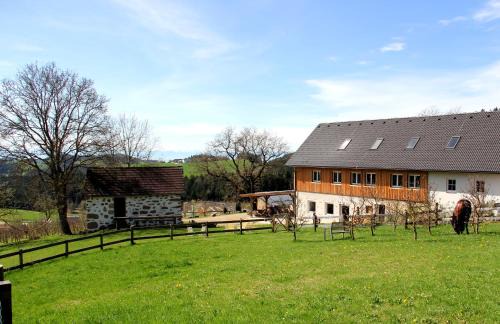 Pabneukirchen Apartment | Erlebnishof Steinkellnergut
