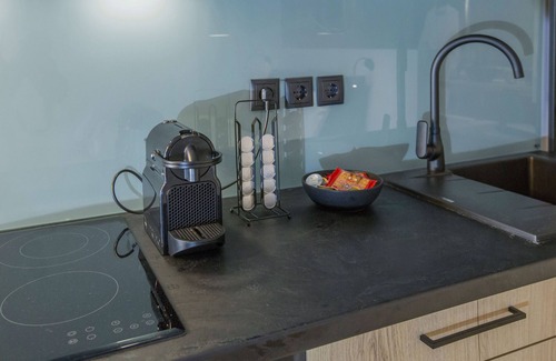 Monastiraki Apartment | Ermou Monastiraki Acropolis View